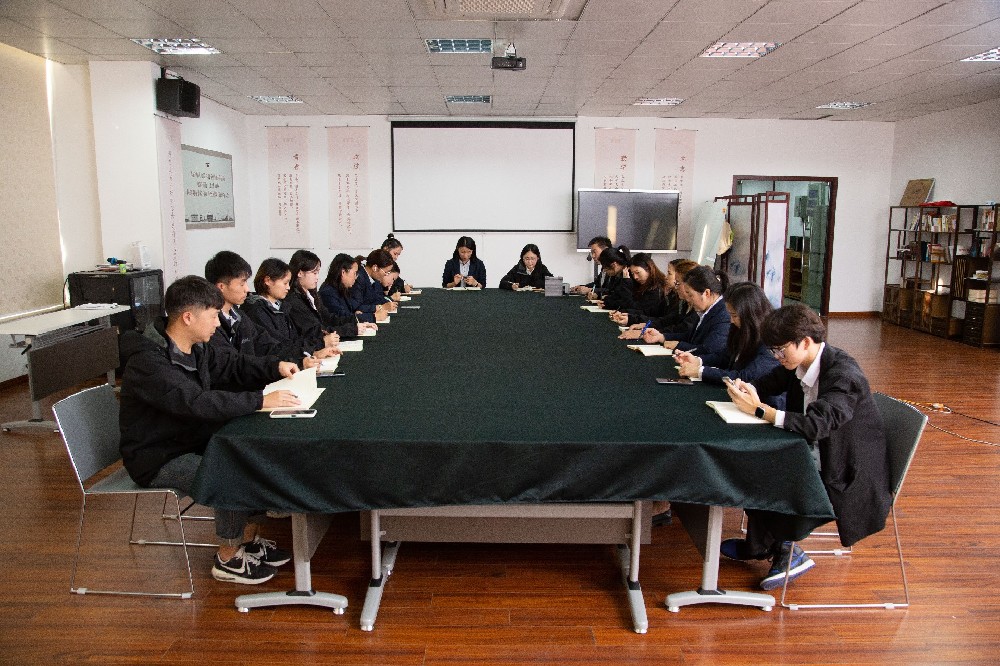 ��˾����