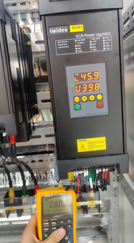 ���������������ĸ��ֱ�����������������