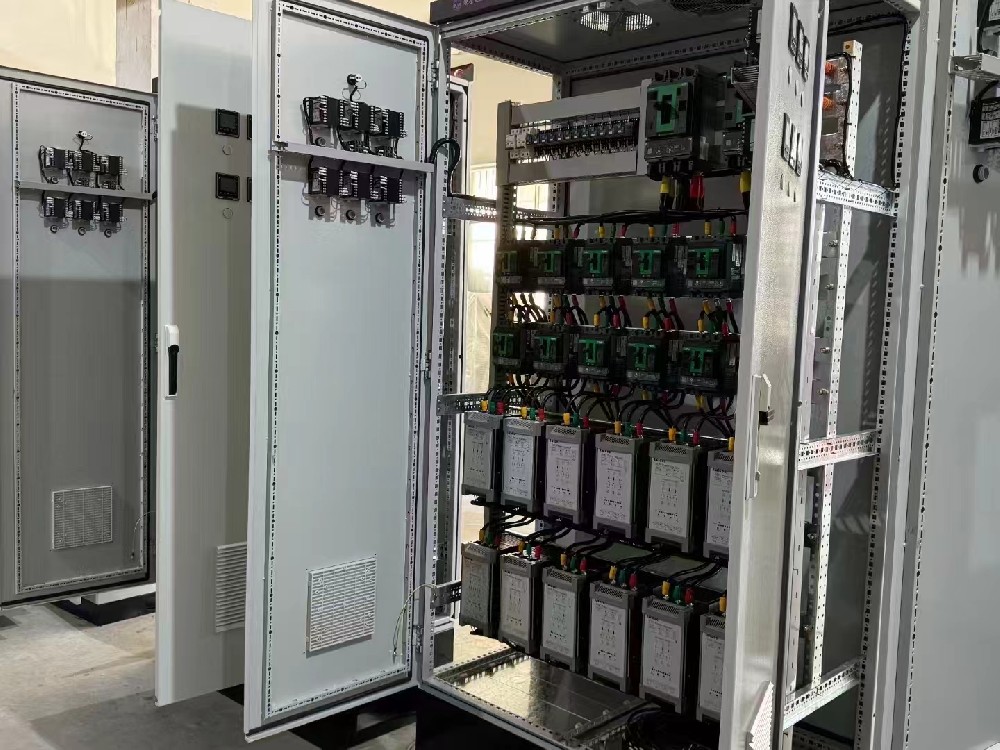 װ��ʱ�ռ���խ��������������������������������������ϴ󣬣������������ҵ����ʵ��ο�λ�ã����������������װ�ÿռ��������⣿������������