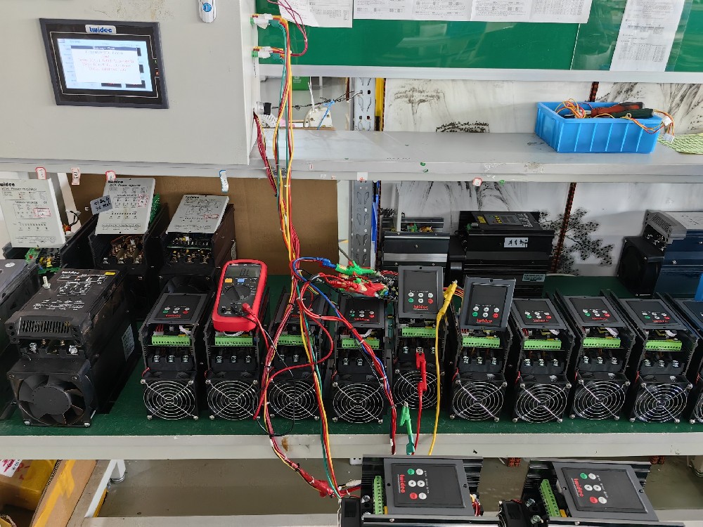 ��������������ҪƵ���л�����ģʽʱ��������������Ӧʱ�����Ӱ������Ч�������������������Ż������������л�������������������